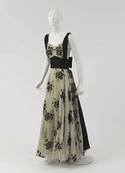 house of Chanel evening dress